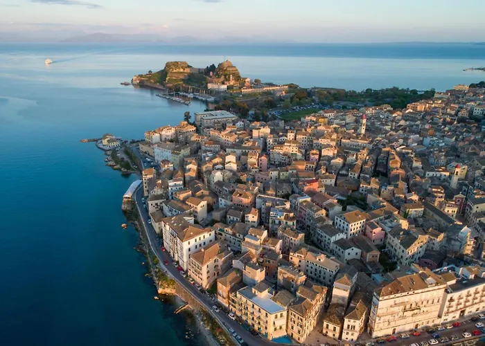 Evie Nisaki (Corfu)